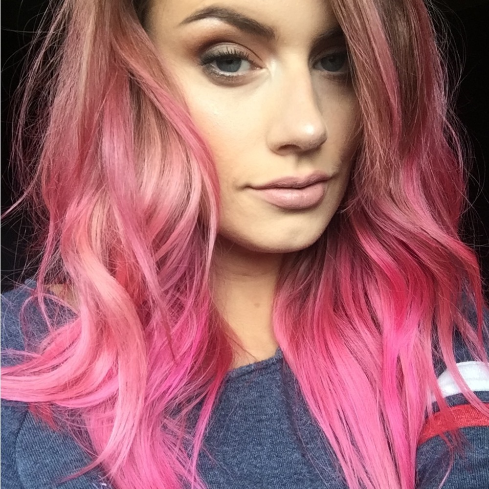 WELCOME TO MY CLOSET